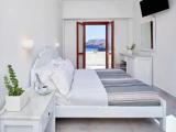 Standard room with balcony and with sea view