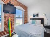 Studio Suite with partial ocean view