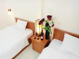 1 Bedroom Standard Double Family room with city view