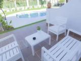 Standard Triple room with pool view
