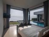 3 Bedrooms Villa beachfront
