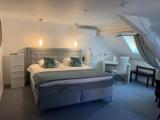 Deluxe Junior Suite