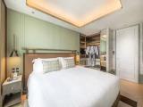 2 Bedrooms Suite with Lounge Access