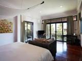 Suite with garden view
