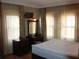 Standard Double room with city view