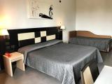 Standard Triple room with balcony