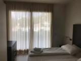 3 Bedrooms Apartment