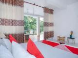 Double Deluxe Room (Non Ocean View)