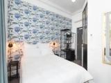 Standard Double room with street view