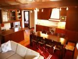 6 Bedrooms Bed in Dorm with balcony