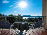 Standard Double room with balcony and with lake view