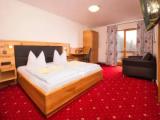 Standard Double room with lake view