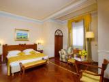 Superior Double room with city view