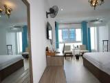 Deluxe Double room with city view