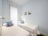 2 Bedrooms Comfort Apartment with city view