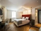 Junior Suite with park view