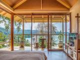 Villa with sea view