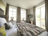2 Bedrooms Deluxe Suite with garden view