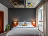 Deluxe Single room