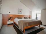 Standard Double room with partial sea view