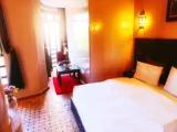 Standard room with city view