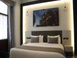 Suite with balcony