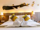 1 Bedroom Suite