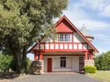 3 Bedrooms Duplex Cottage