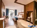 Standard room with garden view