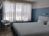Standard Double room with partial sea view