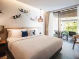 2 Bedrooms Family Pool Access Suite