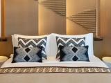 Signature Quadruple Suite