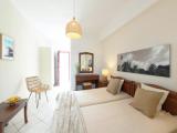 Standard room with partial sea view