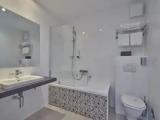 Double Suite with balcony and seafront