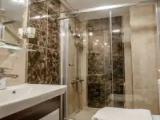 Deluxe Double room with city view