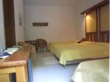 Classic Quadruple room