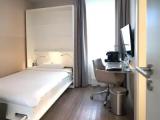 2 Bedrooms Single Suite