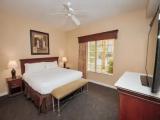 3 Bedrooms Deluxe Suite with balcony