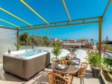2 Bedrooms Luxury Quadruple Suite