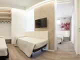 Prestige Quadruple Suite with balcony and with partial sea view