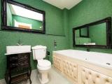 Luxury Single Suite