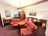 1 Bedroom Standard Triple Family room