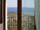 Standard Triple room with sea view