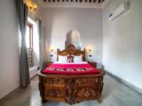 Double room with balcony and City View