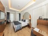 Connecting room