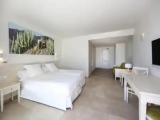 Double room with side sea view