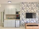 1 Bedroom Apartment with sea view