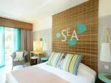 Comfort room with sea view