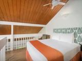Apartment with balcony and with garden view