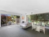 2 Bedrooms Apartment with garden view